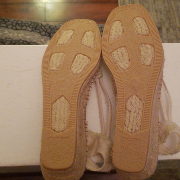 Eric Michael 9 Espadrilles - Picture 4 of 4